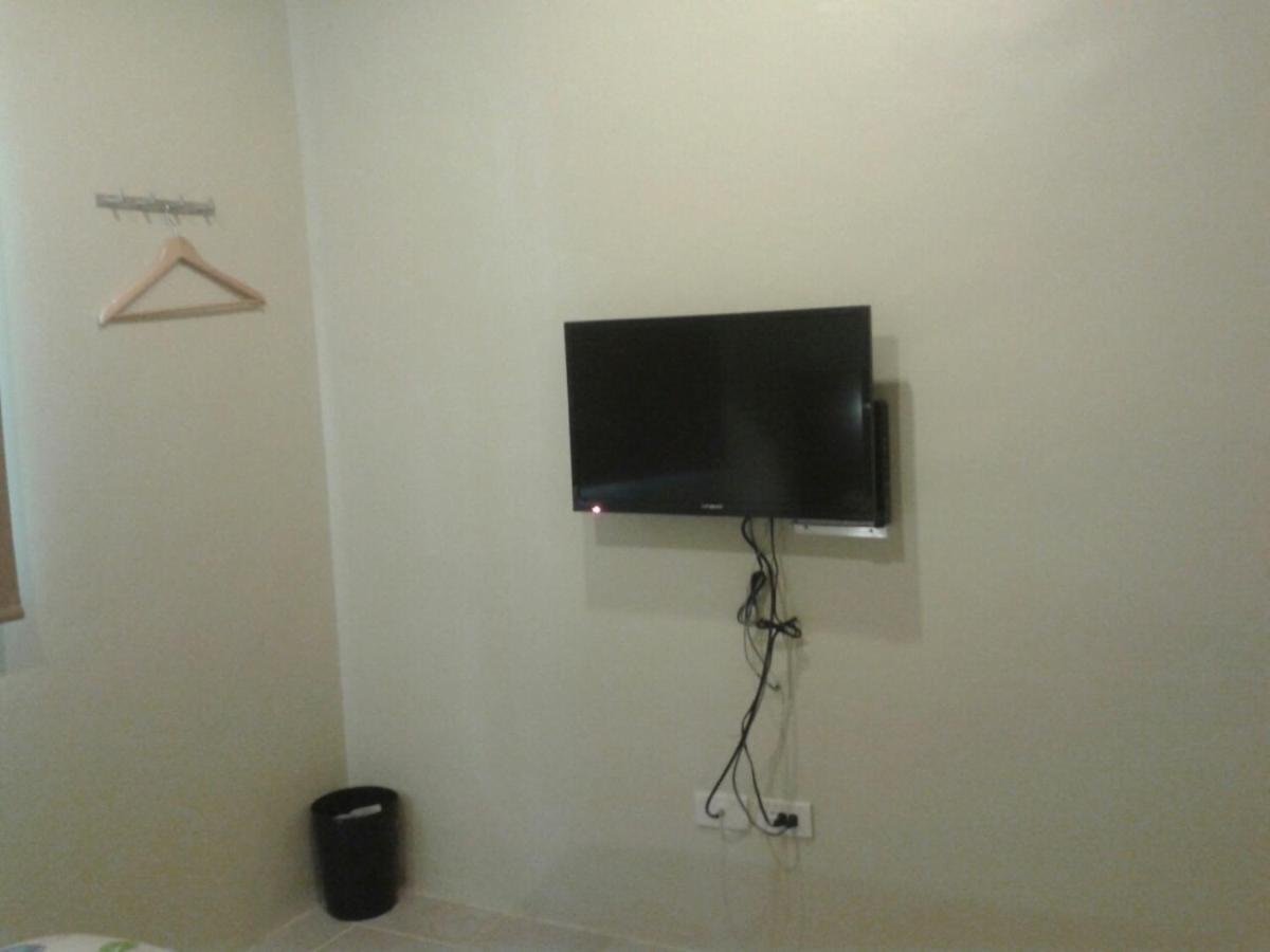 11Th Street Bed And Breakfast Bacolod Phòng bức ảnh